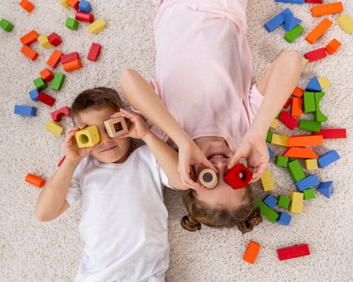 niños con tdah jugando